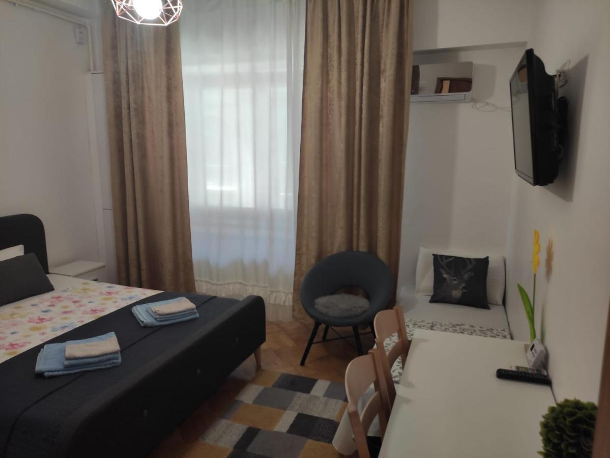 Nice Studio In Old Town Bucarest Exterior foto